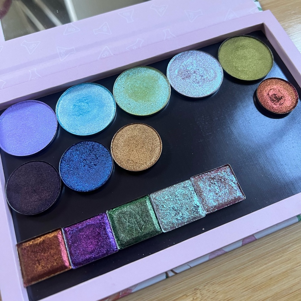 Z Palette of JD Glow, Pat McGrath and Clionadh